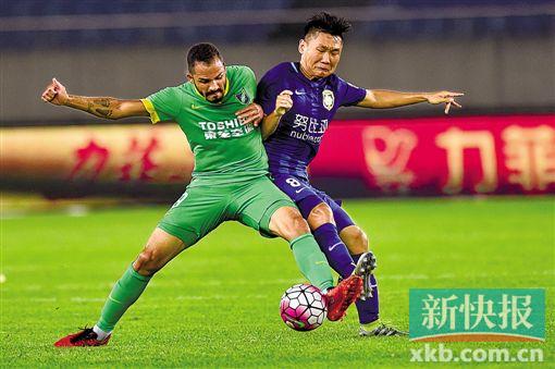 苏宁三球大胜泰达，重回争冠行列的简单介绍